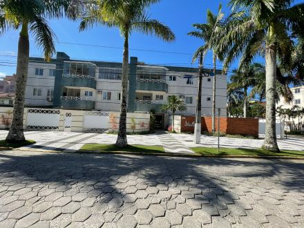 REF. 262 - Residencial Isla Marina